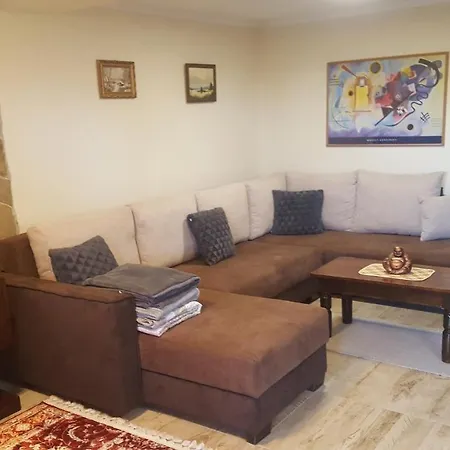 Gyoengyvirag Apartman Keszthely Exterior photo